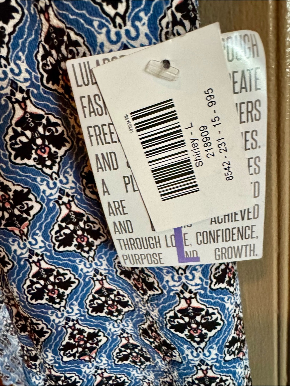 LuLaRoe Shirley kimono duster New with tags 
Large